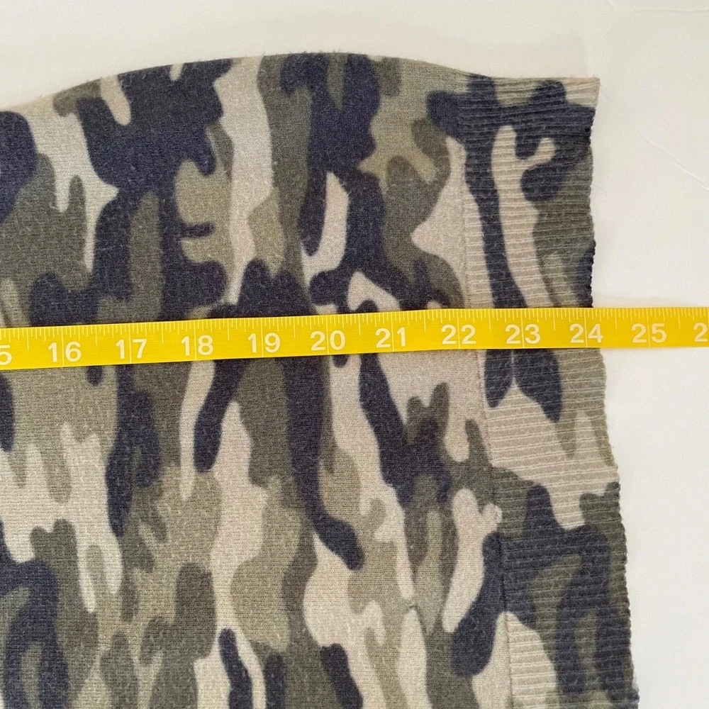 Planet Gold lightweight crewneck